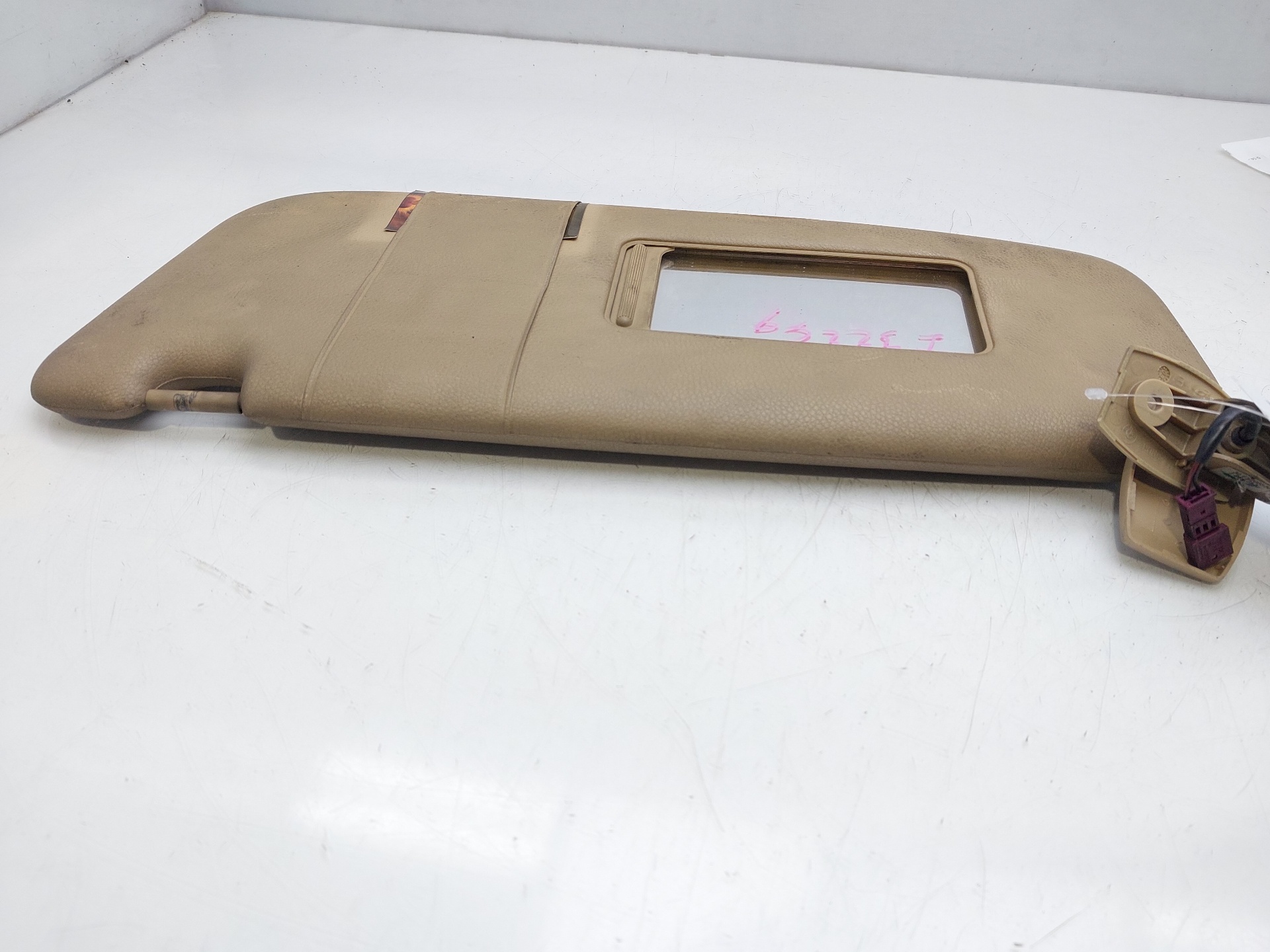 BMW 5 Series E60/E61 (2003-2010) Left Side Sun Visor 7069753 21404286