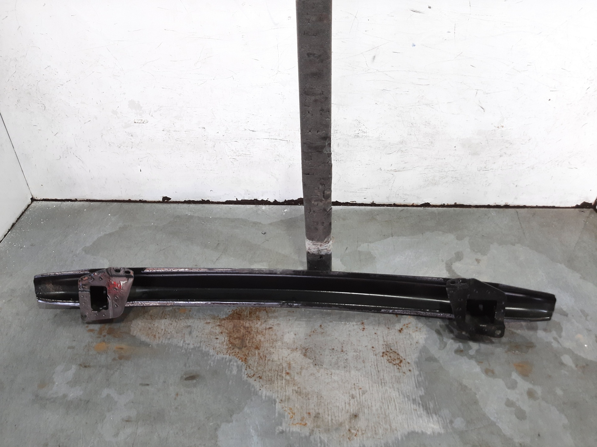 NISSAN Rear Crash Reinforcement  Bar 1J0807305 25811974