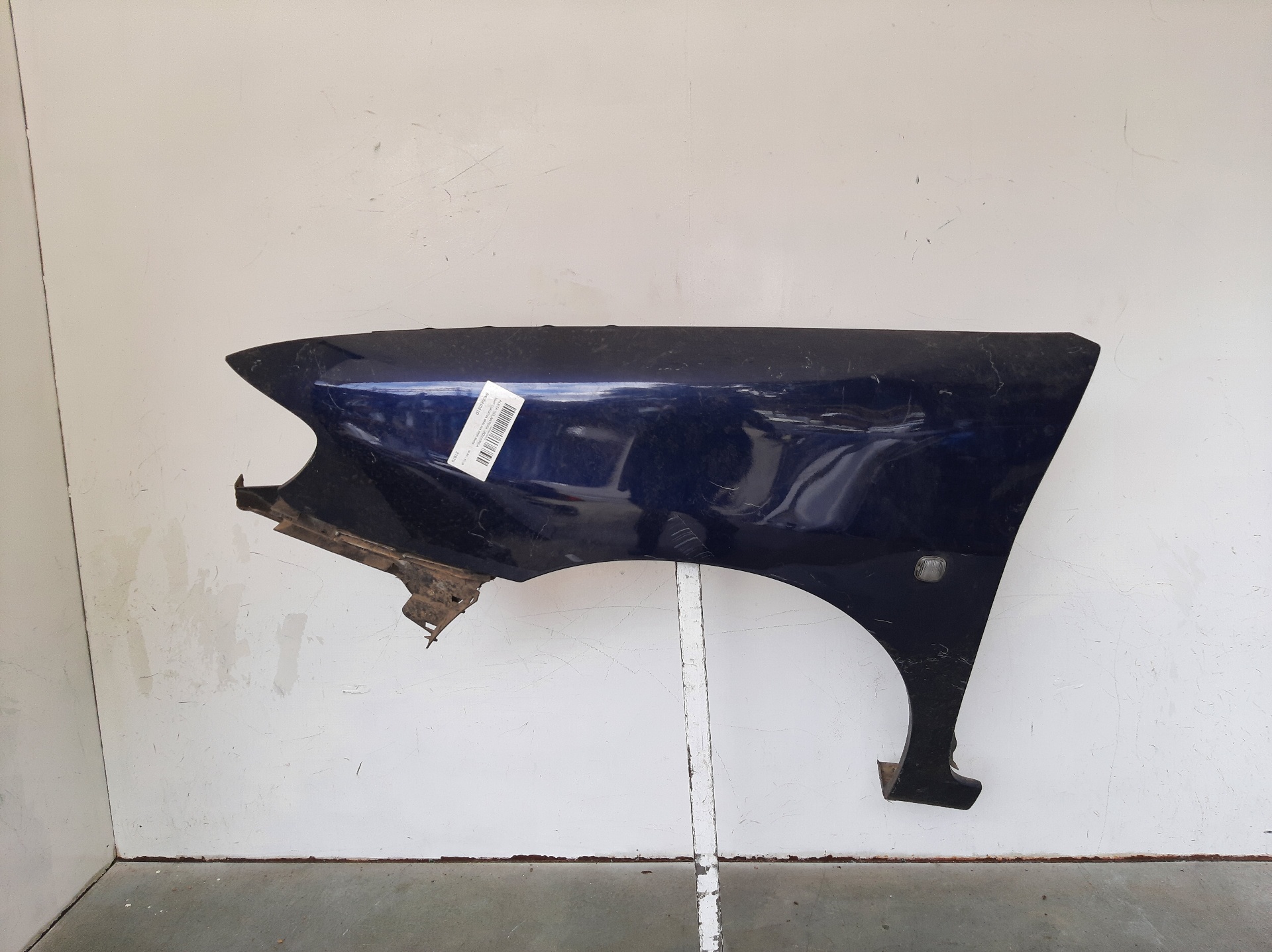 SEAT Ibiza 2 generation (1993-2002) Front Left Fender 6K0821021D 18790148