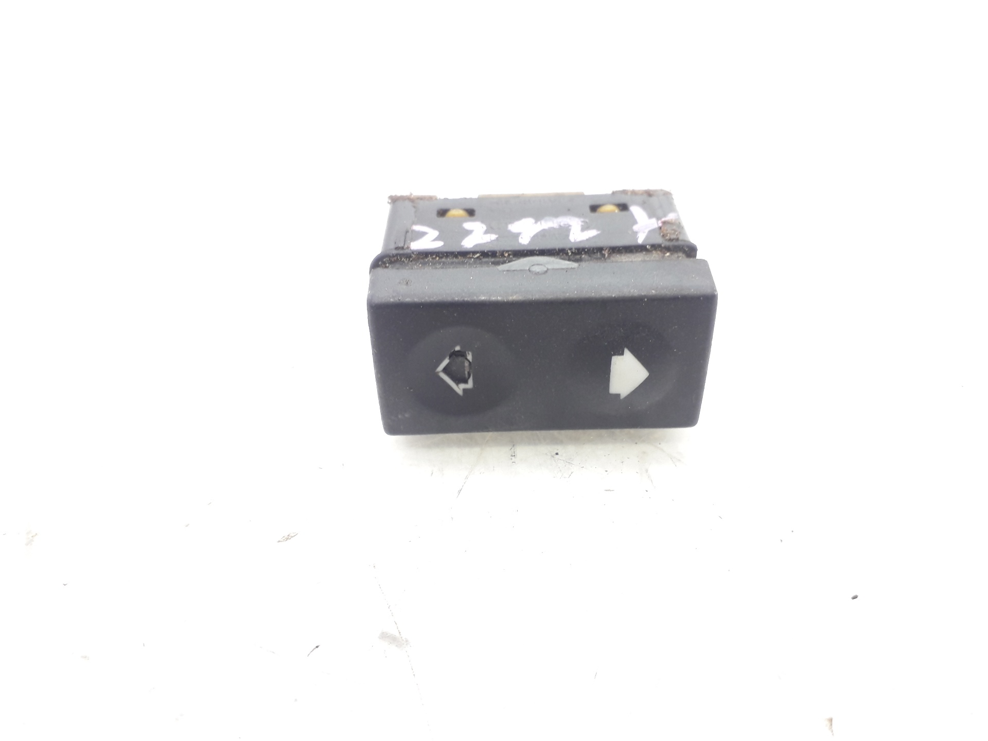 BMW 3 Series E36 (1990-2000) Front Right Door Window Switch 8368941 18795976