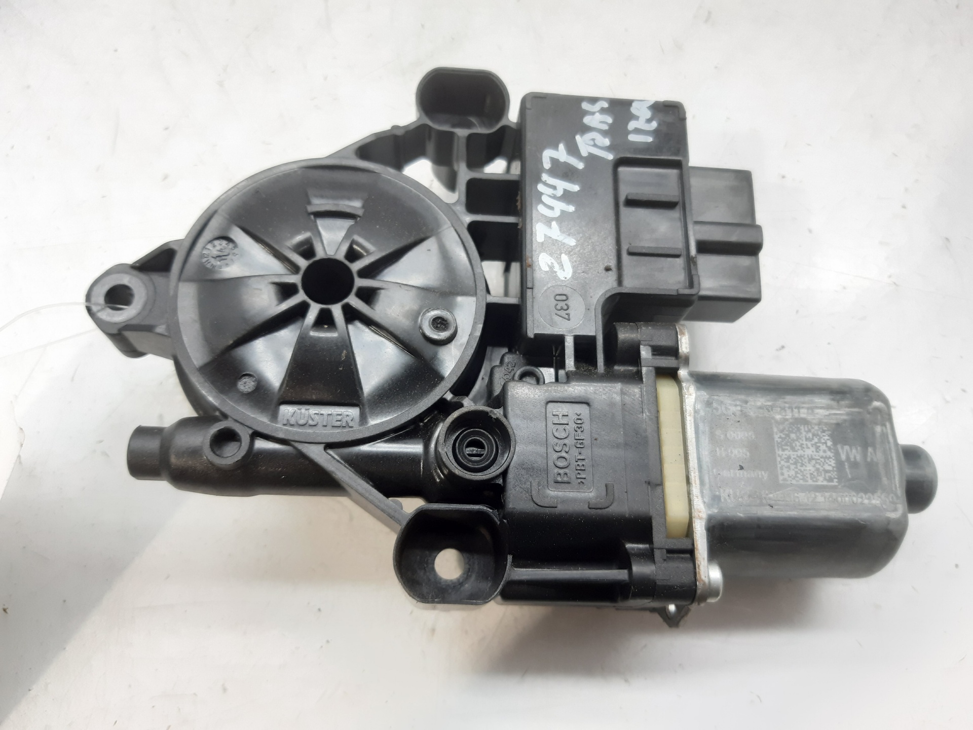 SEAT Leon 3 generation (2012-2020) Rear Left Door Window Control Motor 5Q0959811A 20789155