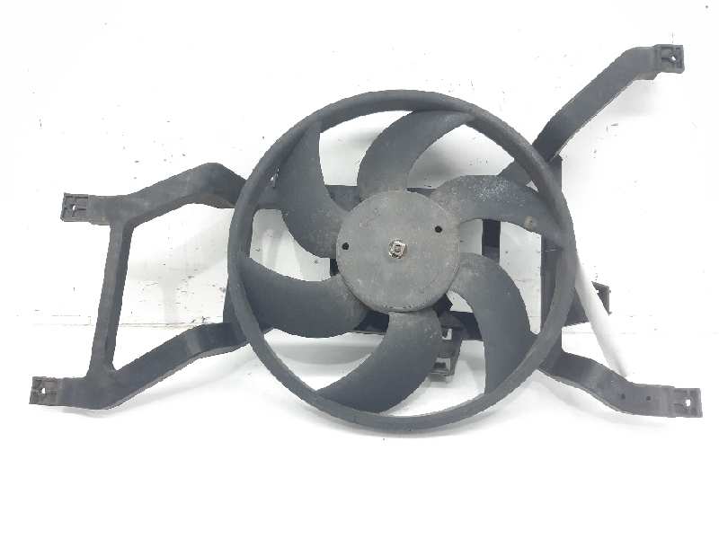 DACIA Sandero 1 generation (2008-2012) Diffuser Fan 8200779073 24959562