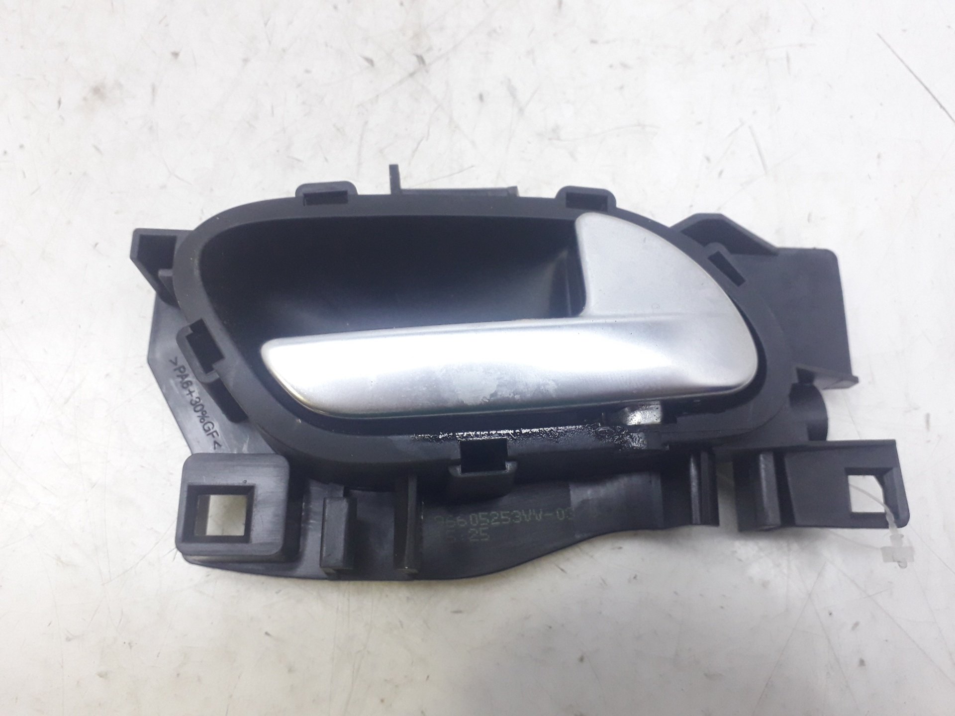 PEUGEOT 208 Peugeot 208 (2012-2015) Right Rear Internal Opening Handle 96605253VV 22274011