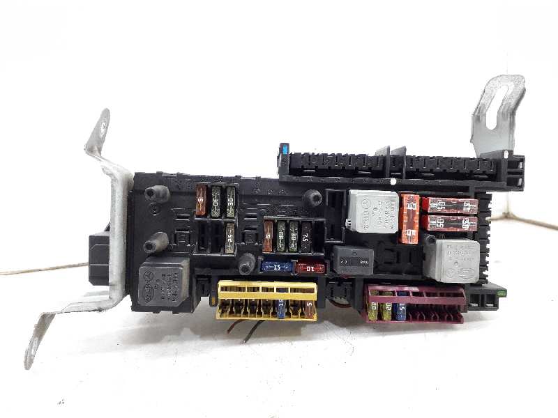 MERCEDES-BENZ E-Class W212/S212/C207/A207 (2009-2016) Fuse Box 2129009522 20177355