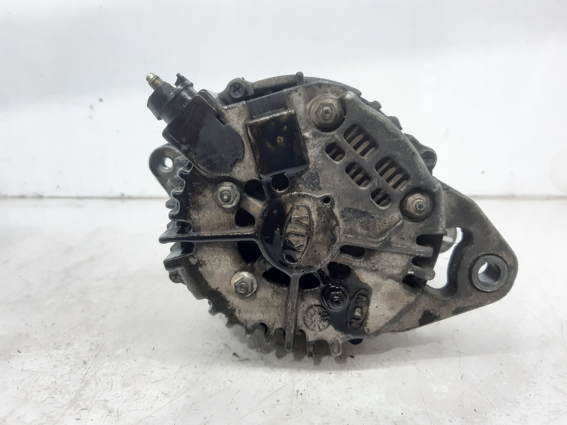 VOLKSWAGEN Shuma 2 generation (2001-2004) Generatorius 0K30D18300 18655317