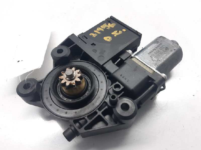 RENAULT Megane 3 generation (2008-2020) Front Right Door Window Control Motor 807301396R 18596850