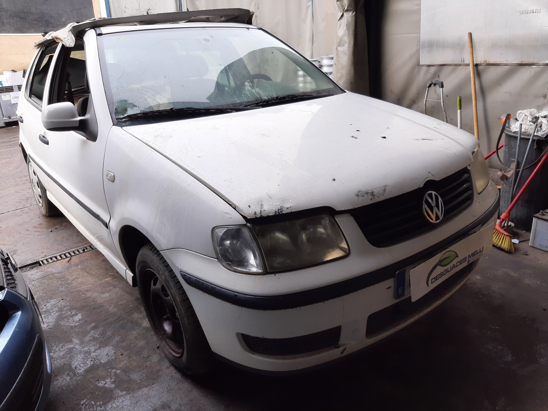 VOLKSWAGEN Polo 3 generation (1994-2002) Gasshus 030133062C 18739526