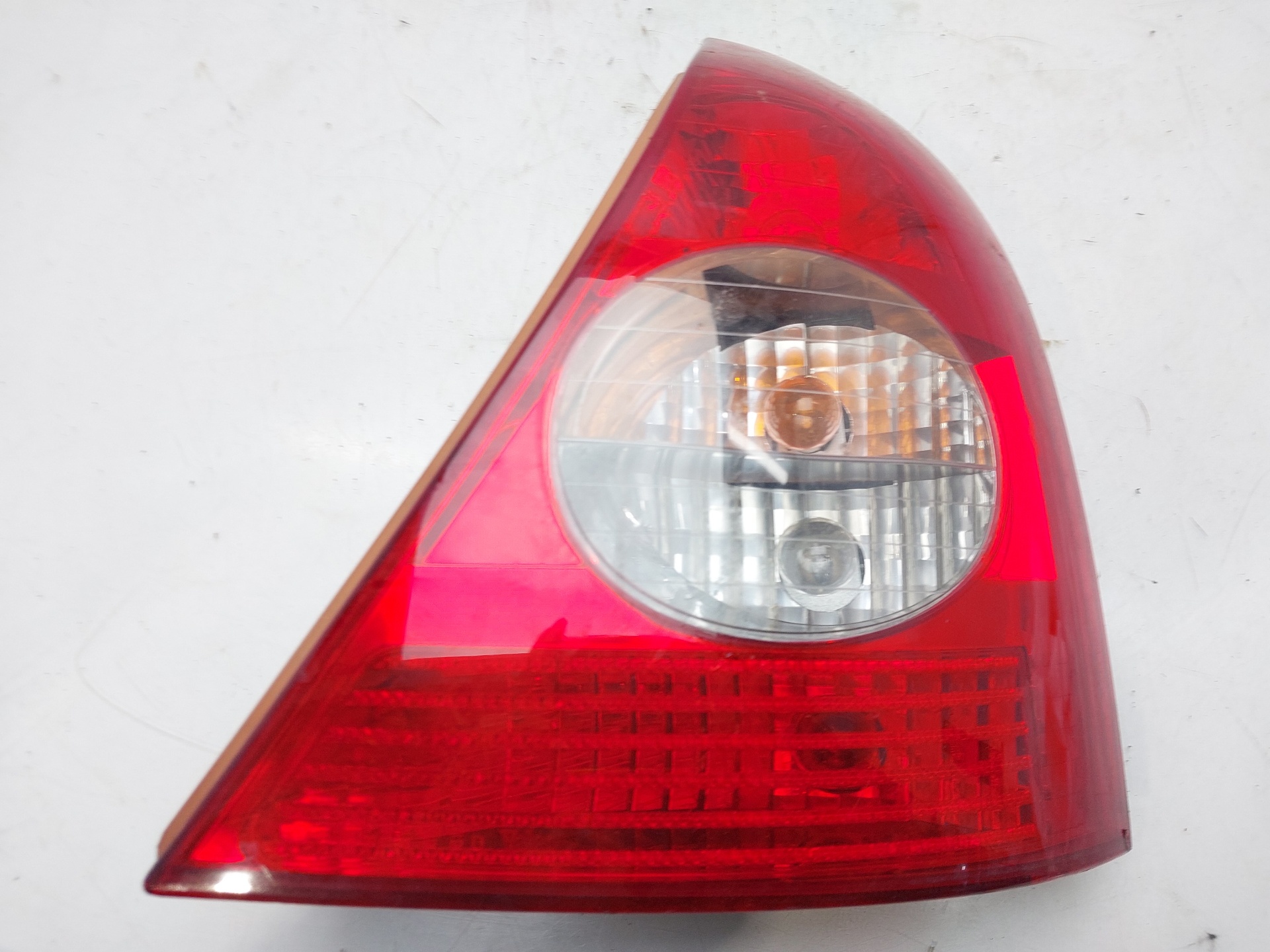 RENAULT Clio 3 generation (2005-2012) Rear Right Taillight Lamp 8200917487 22491339