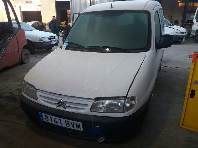 CITROËN Berlingo 1 generation (1996-2012) Galinio dangčio (bagažinės) valytuvo kojelė 9646211880 24881859