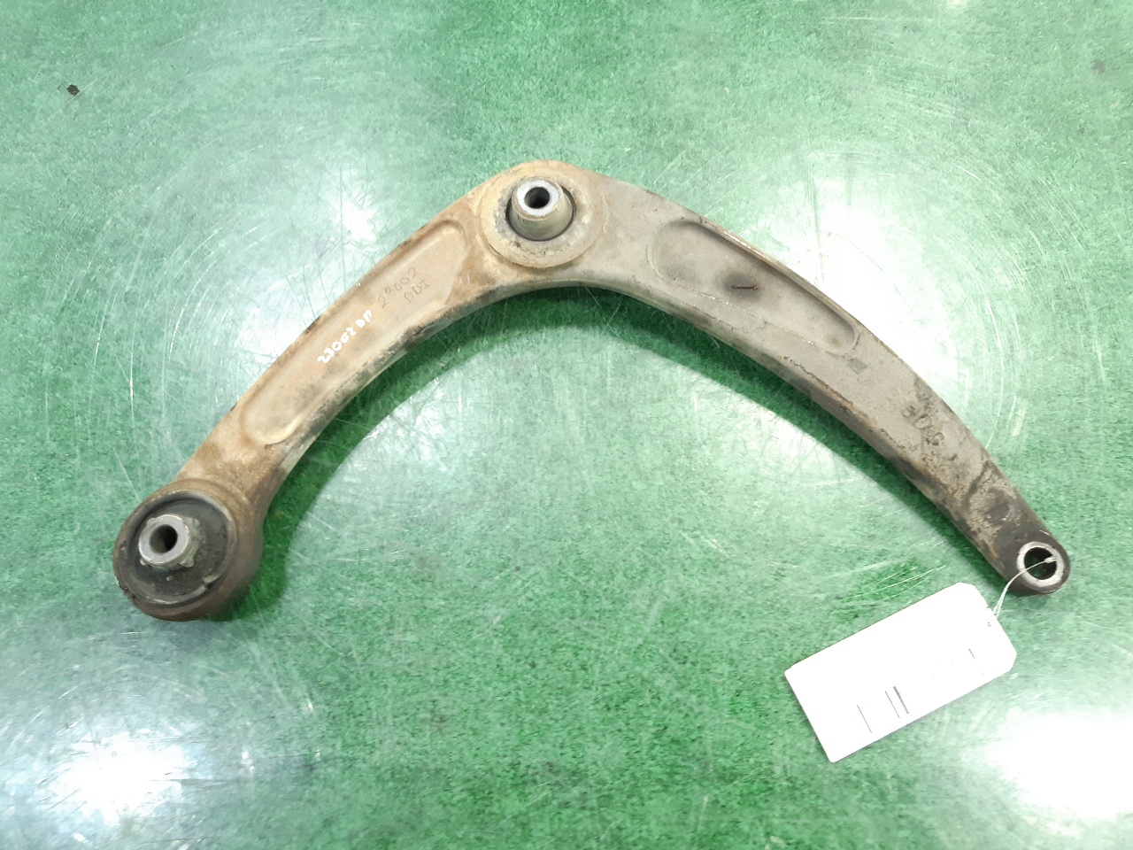 PEUGEOT 307 1 generation (2001-2008) Braț de control inferior dreapta față 1643188980 24111017