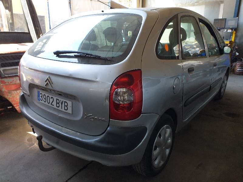 CITROËN Xsara Picasso 1 generation (1999-2010) Ступица передняя правая 364754 18548001