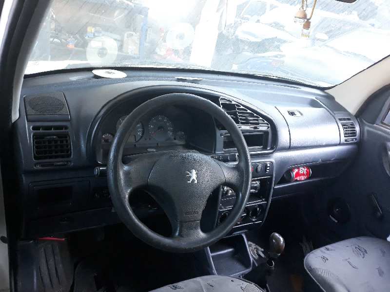 PEUGEOT Partner 1 generation (1996-2012) Защита от солнца левая 4505022 18369523