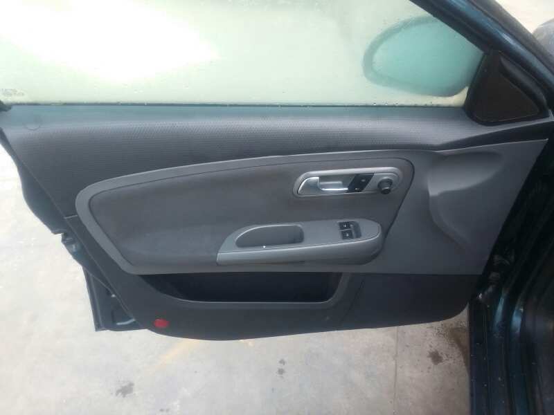 SEAT Cordoba 2 generation (1999-2009) Бабина 036905715E 20192157