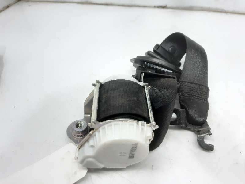 BMW 1 Series E81/E82/E87/E88 (2004-2013) Front Left Seatbelt 330598483 18485284