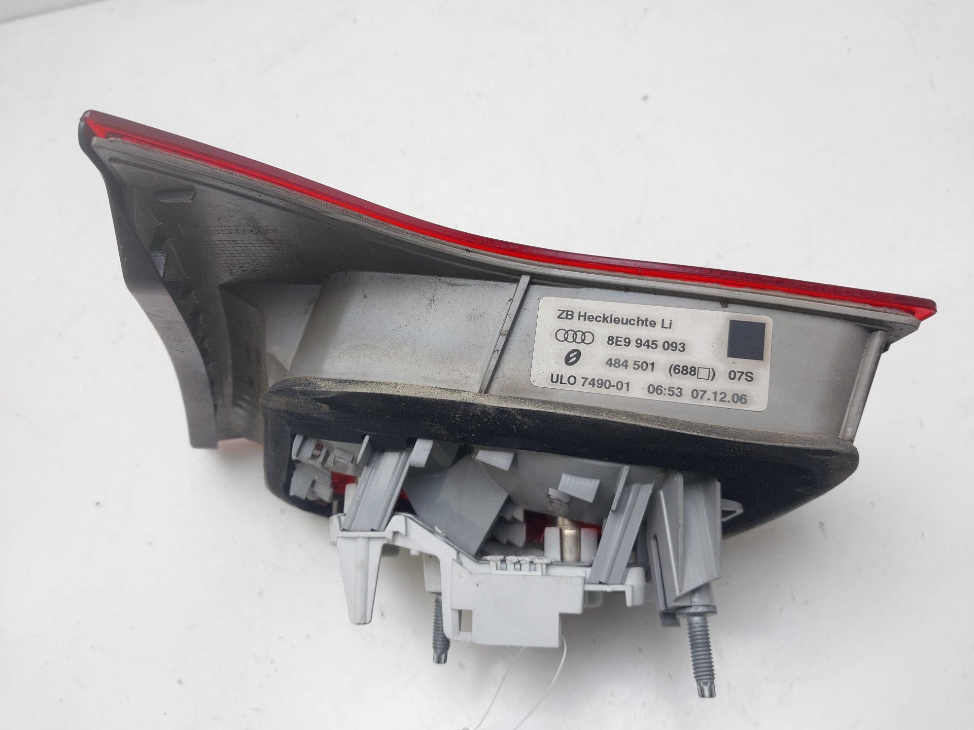 SUZUKI A4 B7/8E (2004-2008) Rear Left Taillight 8E9945093 24144804