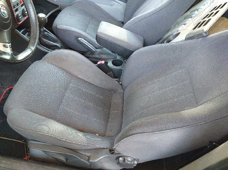 ALFA ROMEO 147 2 generation (2004-2010) Other Interior Parts 46736145 20194620