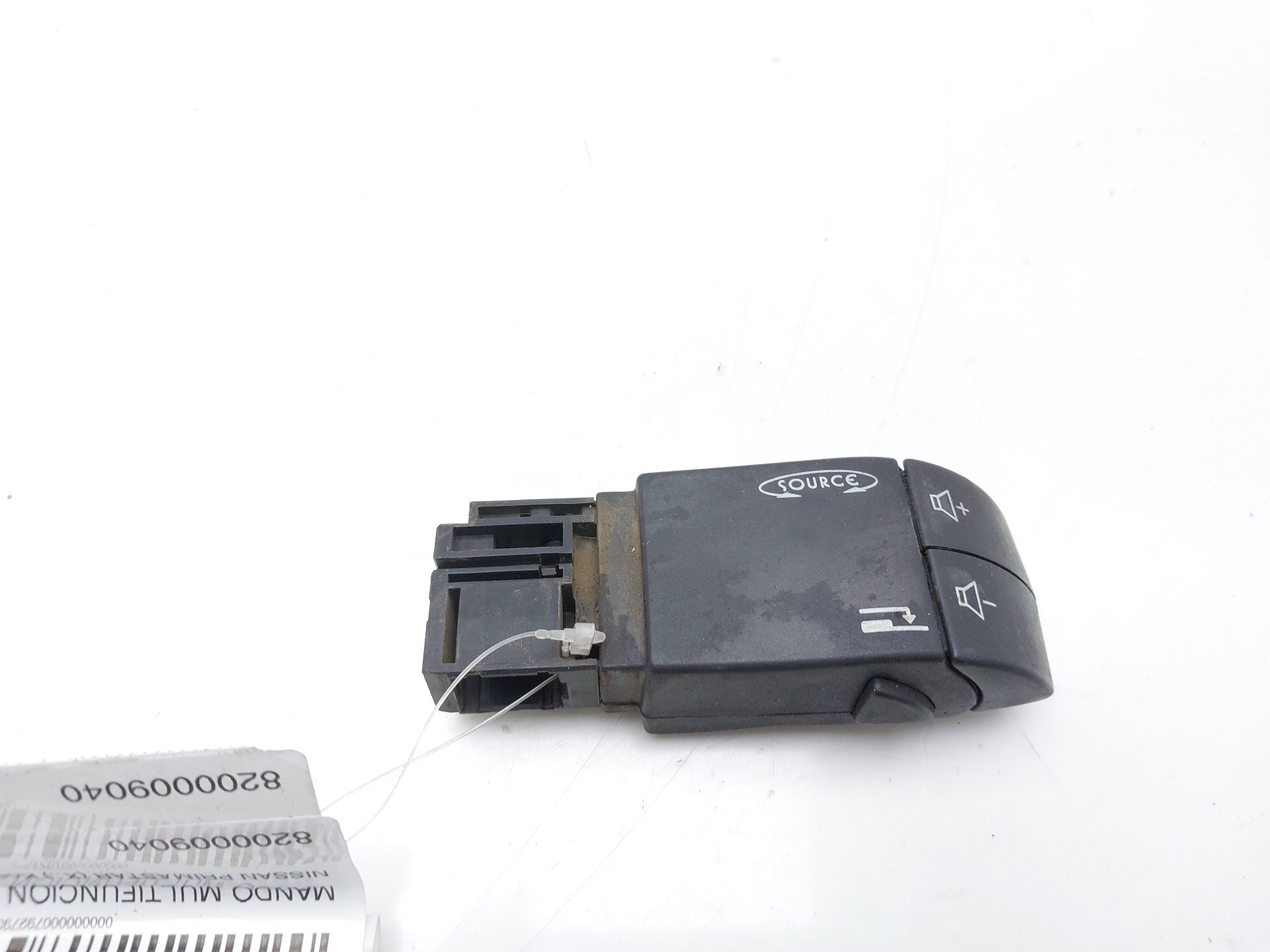 NISSAN Primastar 1 generation (2002-2014) Переключатель кнопок 8200009040 22476104