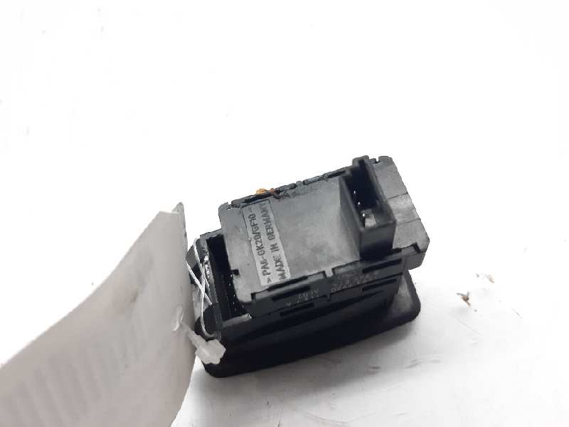 BMW 3 Series E90/E91/E92/E93 (2004-2013) Rear Right Door Window Control Switch 61316945874 20197354