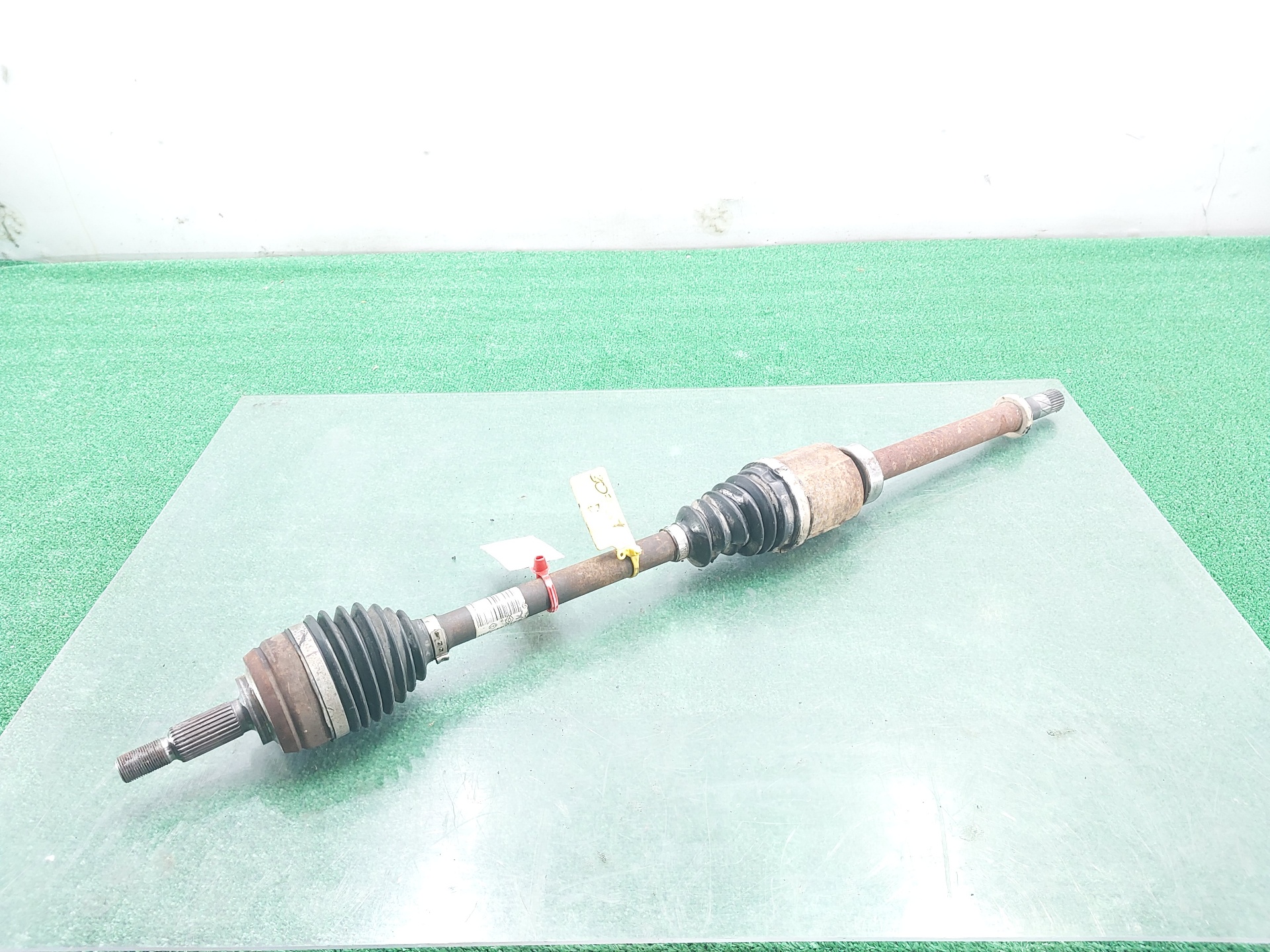 DACIA Duster 1 generation (2010-2017) Front Right Driveshaft 391003840R 24972510