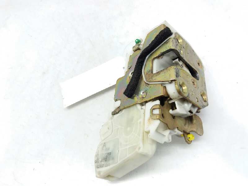 FORD USA Navara D22 (1997-2005) Front Right Door Lock 805525P003 20169542