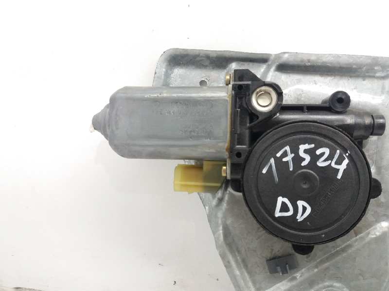 LAND ROVER Range Rover 2 generation (1994-2002) Forreste højre dør vinduesregulator CUH500240 18379387