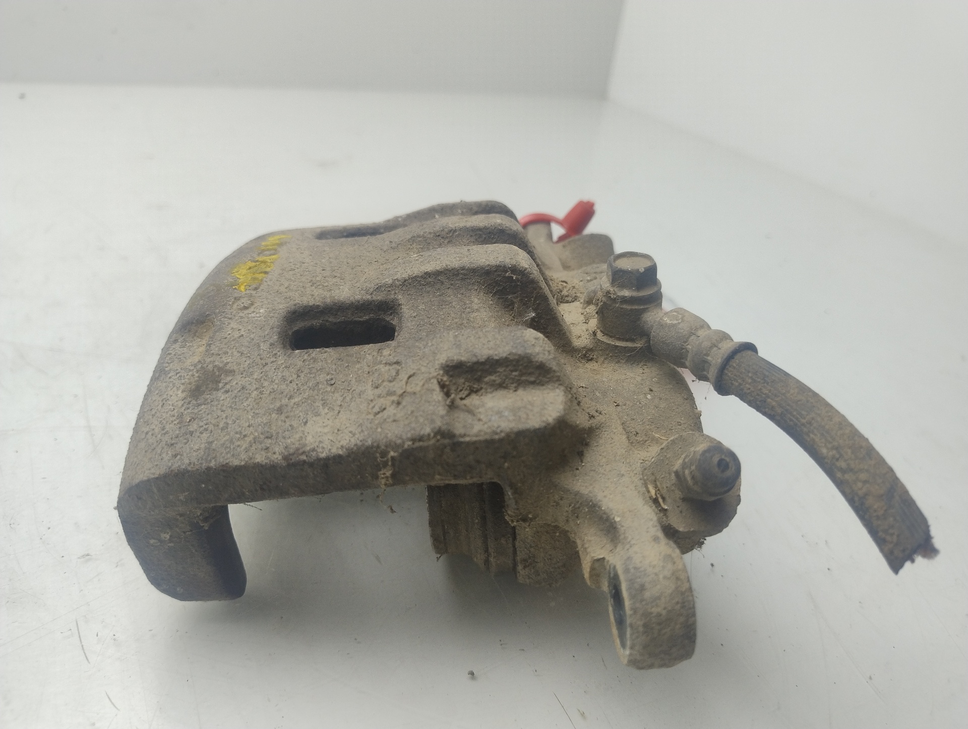 Pinza de freno delantera derecha WL 1454526 de Ford Ranger (er, eq, r_) 1999-2006 109 CV - pieza usada