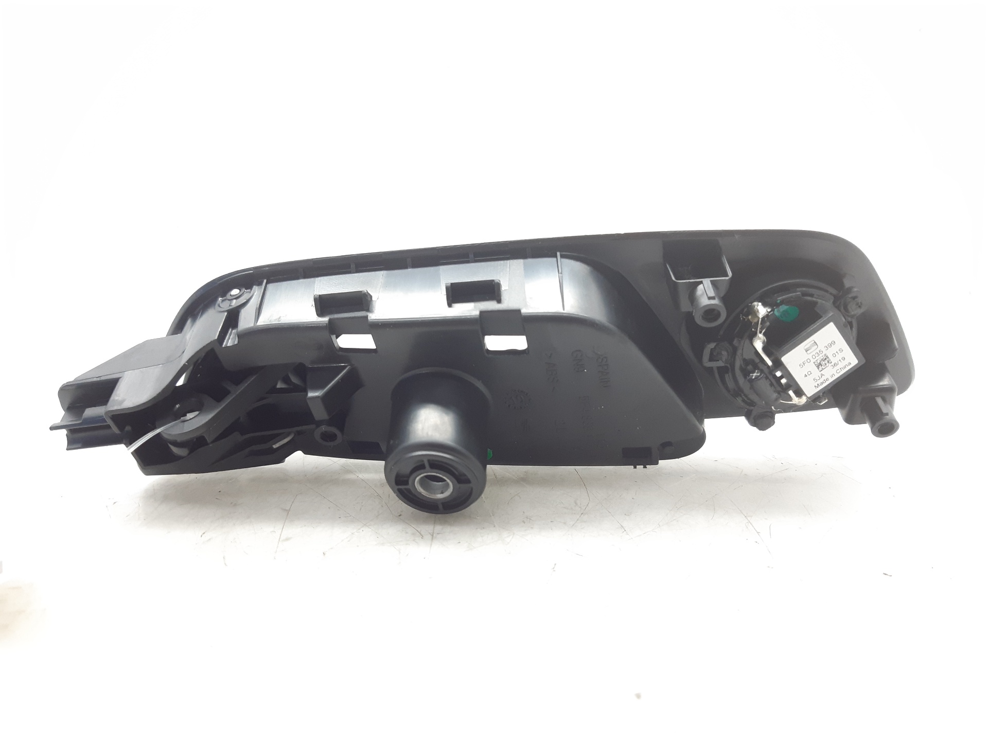 SEAT Leon 3 generation (2012-2020) Left Rear Internal Opening Handle 5F4839113B 24110348