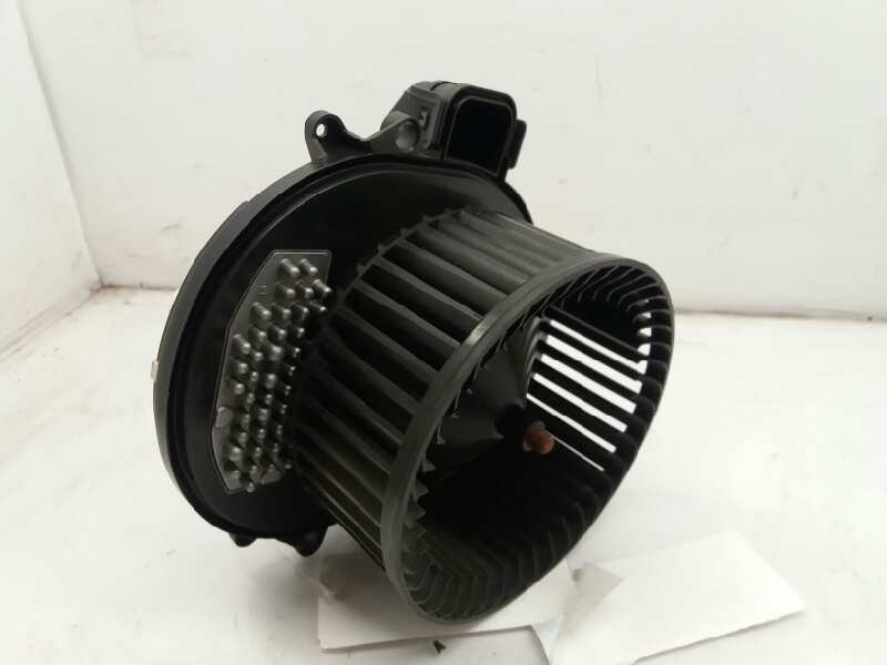 BMW 1 Series F20/F21 (2011-2020) Heater Blower Fan T942466 20171003