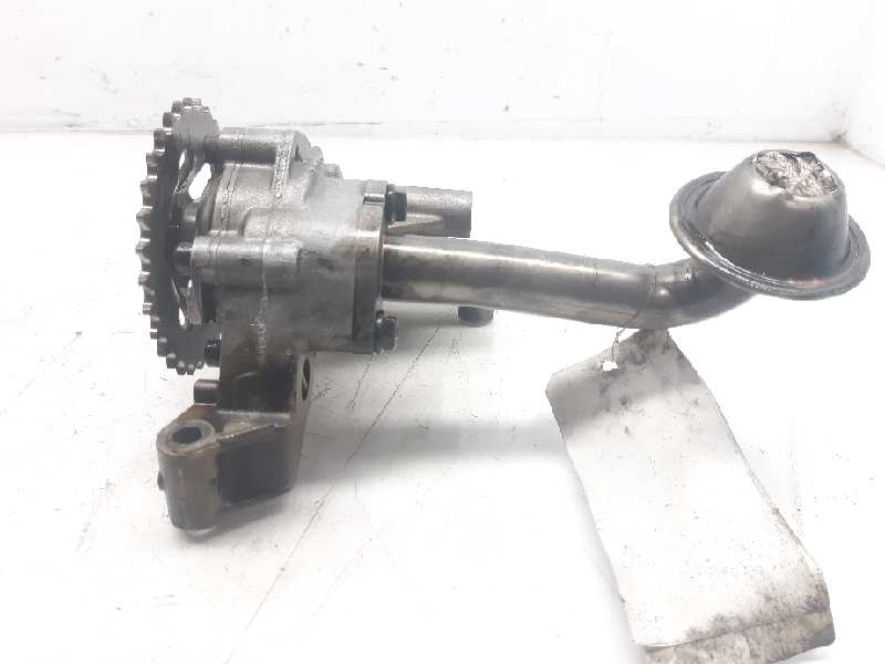 SEAT Cordoba 2 generation (1999-2009) Oil Pump 06A115105B 18410637