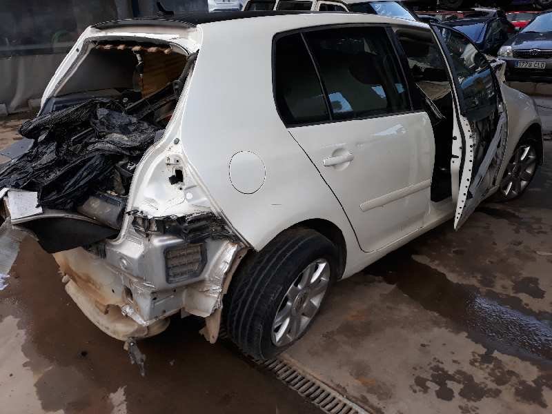 VOLKSWAGEN Golf 5 generation (2003-2009) Шкив распределительного вала 038109111E 20183526