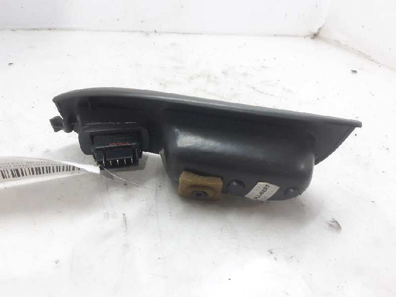 MERCEDES-BENZ Megane 1 generation (1995-2003) Front Right Door Window Switch 7700432962 20197880