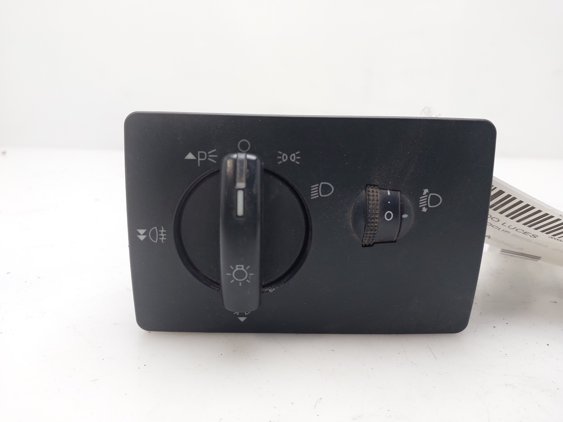 PEUGEOT Focus 2 generation (2004-2011) Headlight Switch Control Unit 7M5T13A024LA 24758214