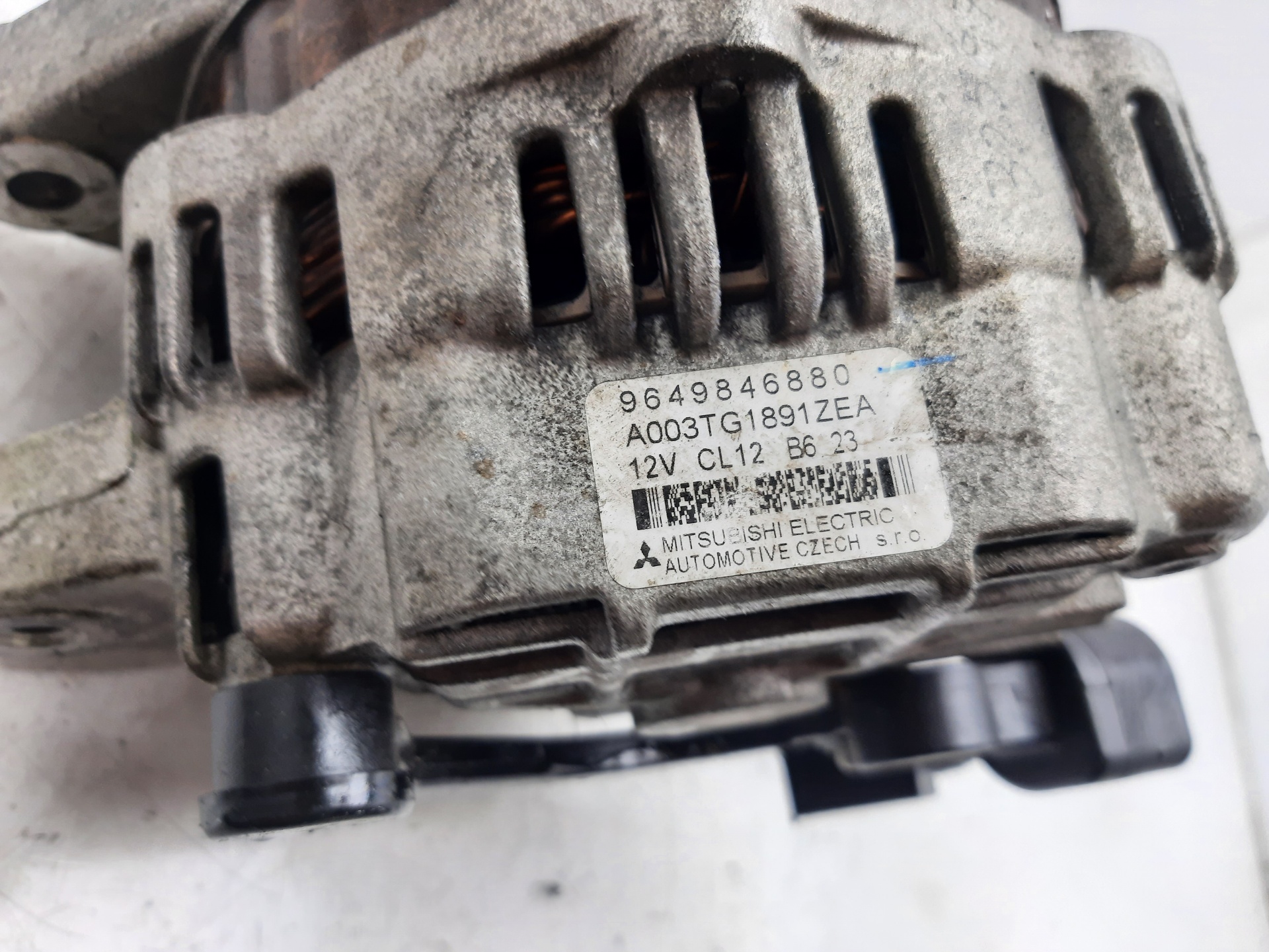 VOLKSWAGEN C5 1 generation (2001-2008) Alternator 9649846880 22656274