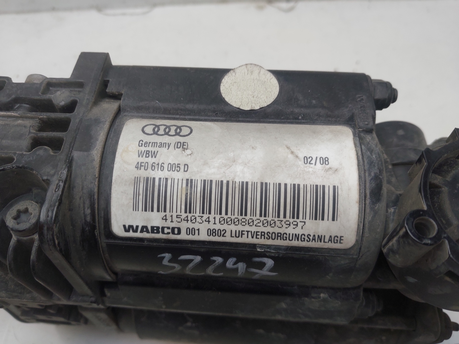 AUDI A6 C6/4F (2004-2011) Suspension Compressor 4F0616005D 23891874