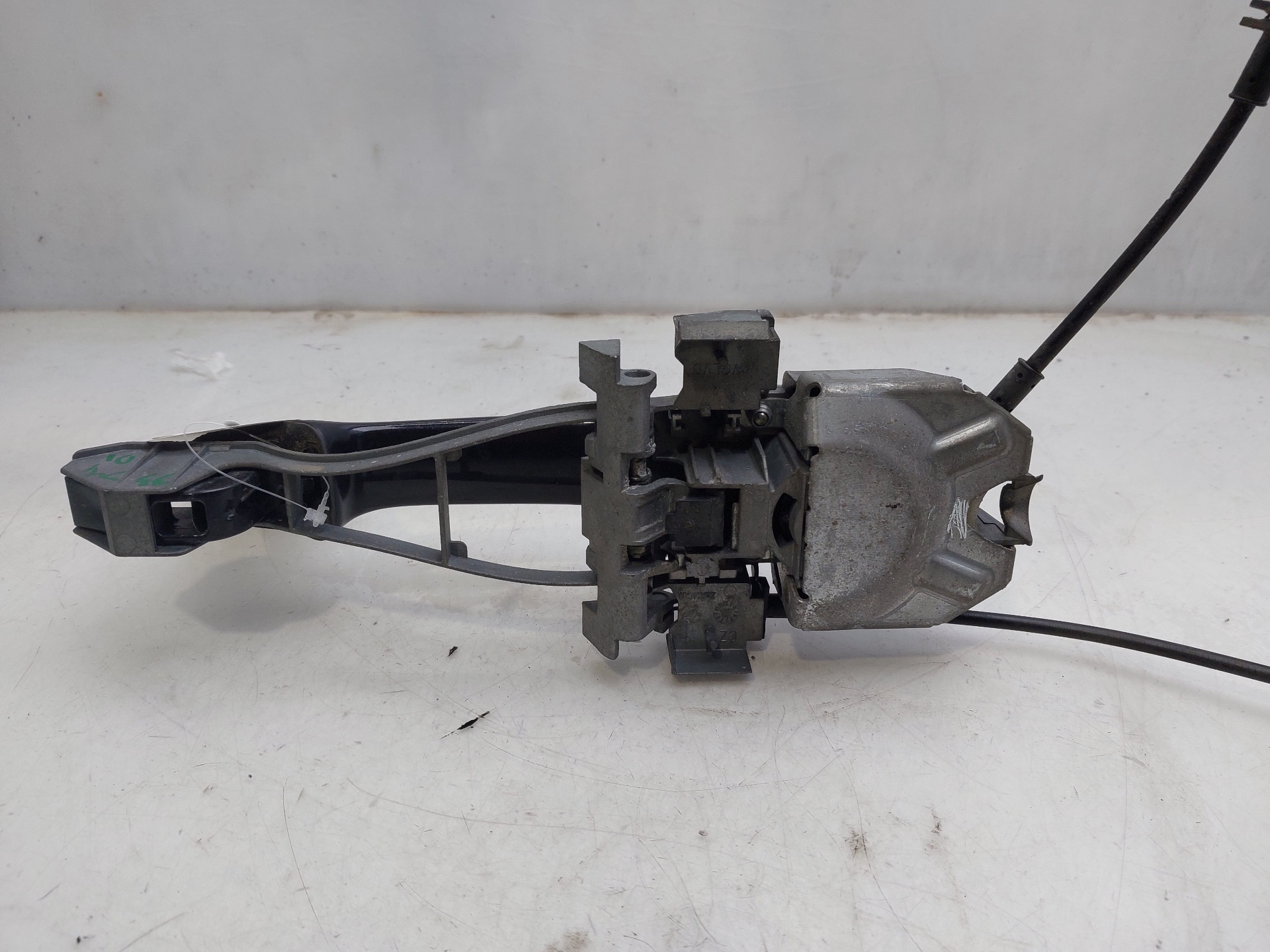 VOLVO S40 2 generation (2004-2012) Vasemman etuoven ulkokahva 39879658 23985331