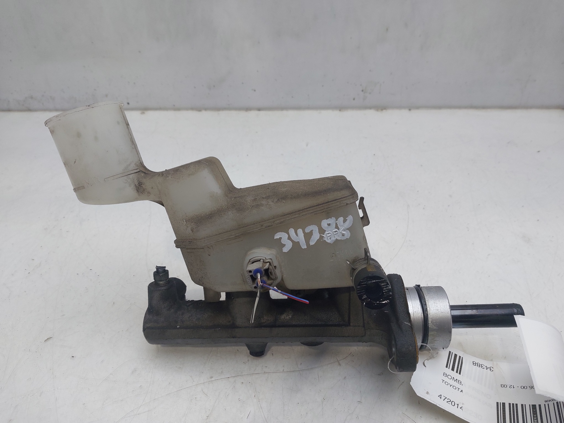 TOYOTA RAV4 2 generation (XA20) (2000-2006) Brake Cylinder 4720142230 25307053