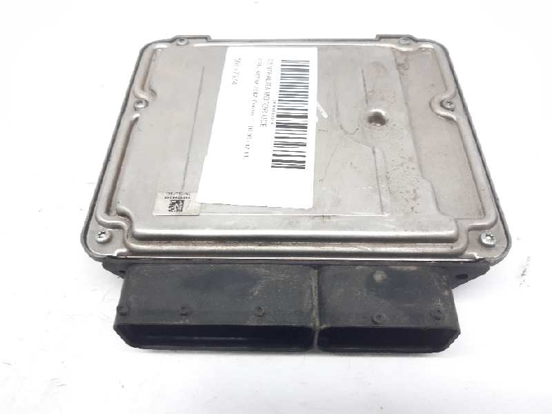 OPEL Astra J (2009-2020) Engine Control Unit ECU 55577674 20180499