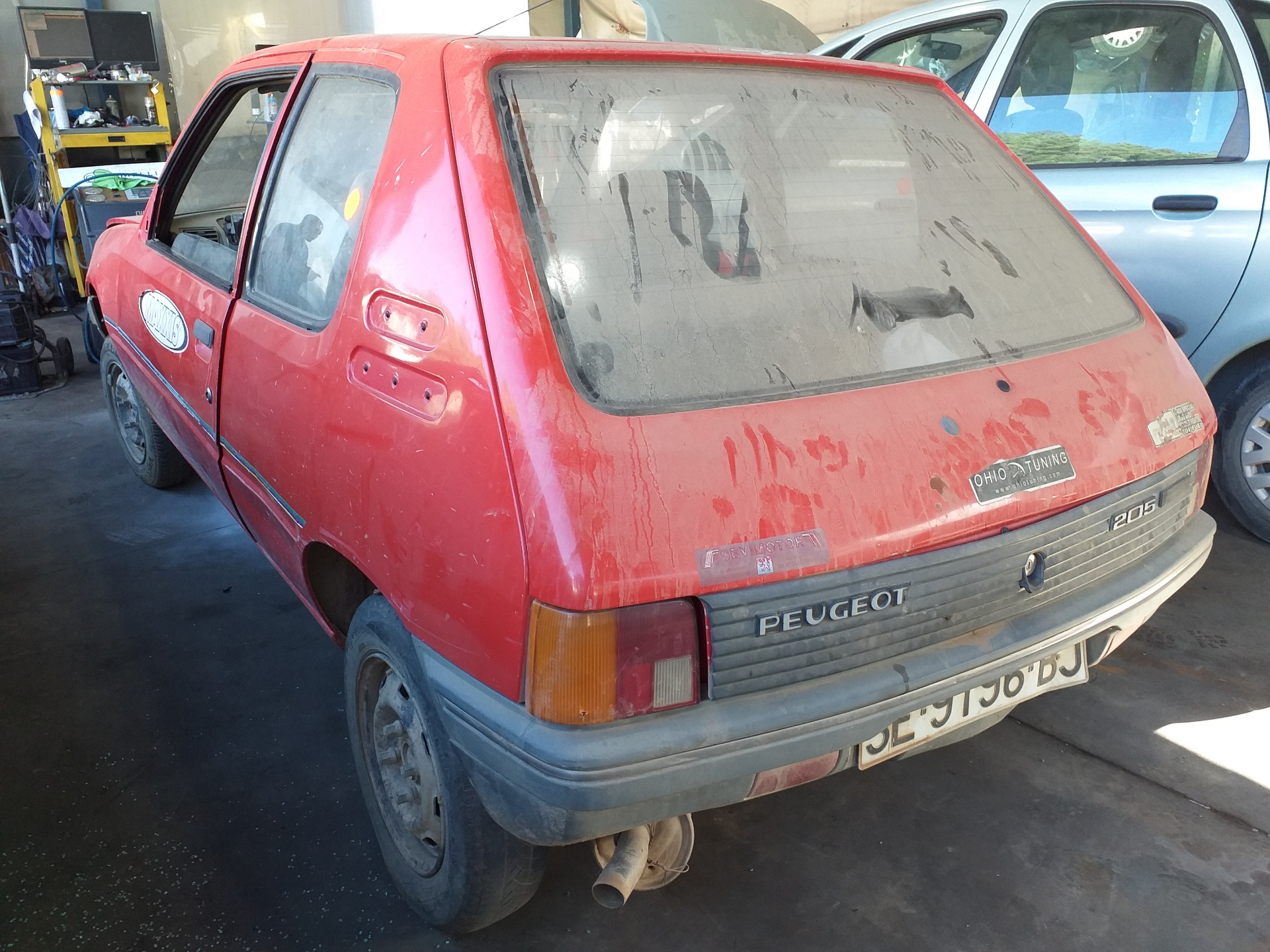 PEUGEOT 205 1 generation (1983-1998) Andre kropsdele 1402882Z1 22273724