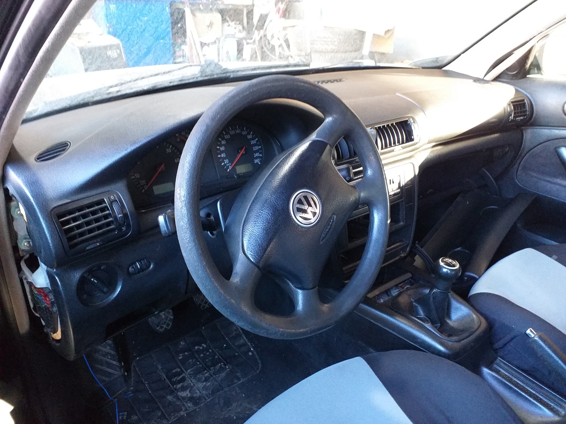 VOLKSWAGEN Passat B5 (1996-2005) Комплект колела R17 24042000