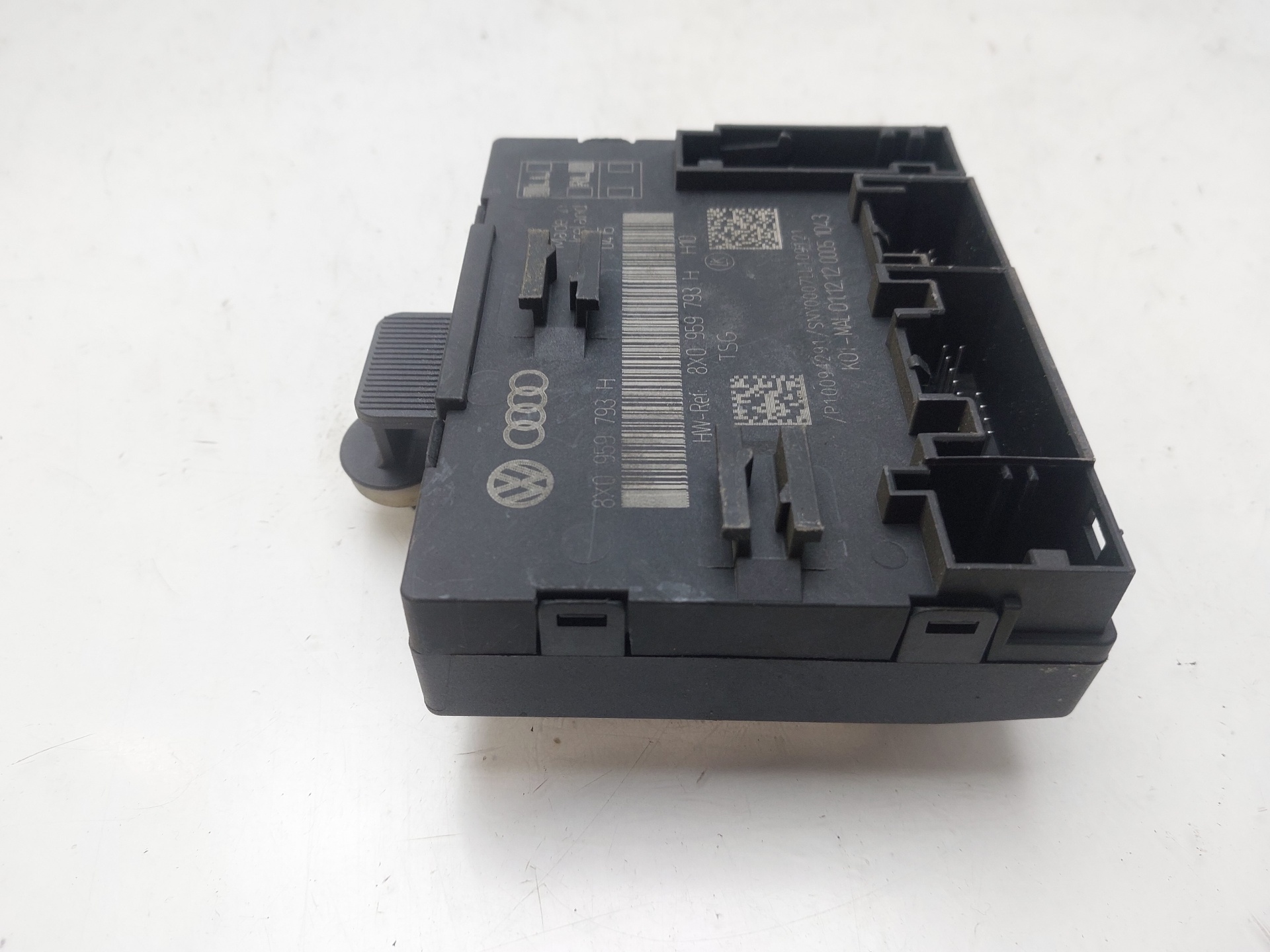 SKODA Yeti 1 generation (2009-2018) Other Control Units 8X0959793H 23372460