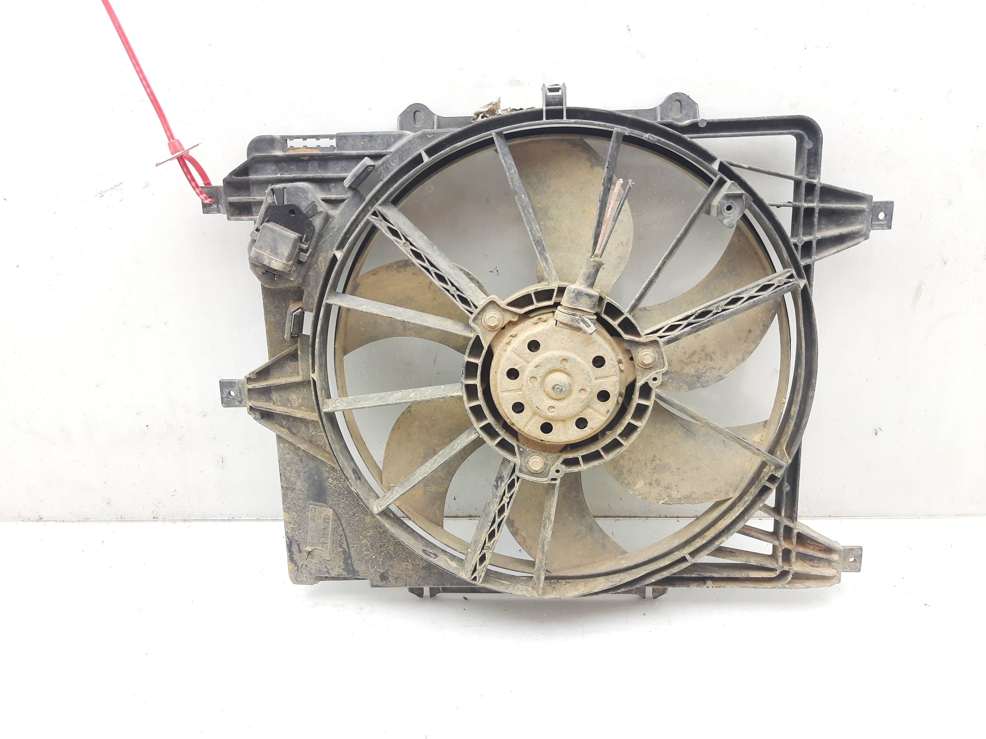 RENAULT Clio 1 generation (1990-1998) Diffuser Fan 7700428659 25982056