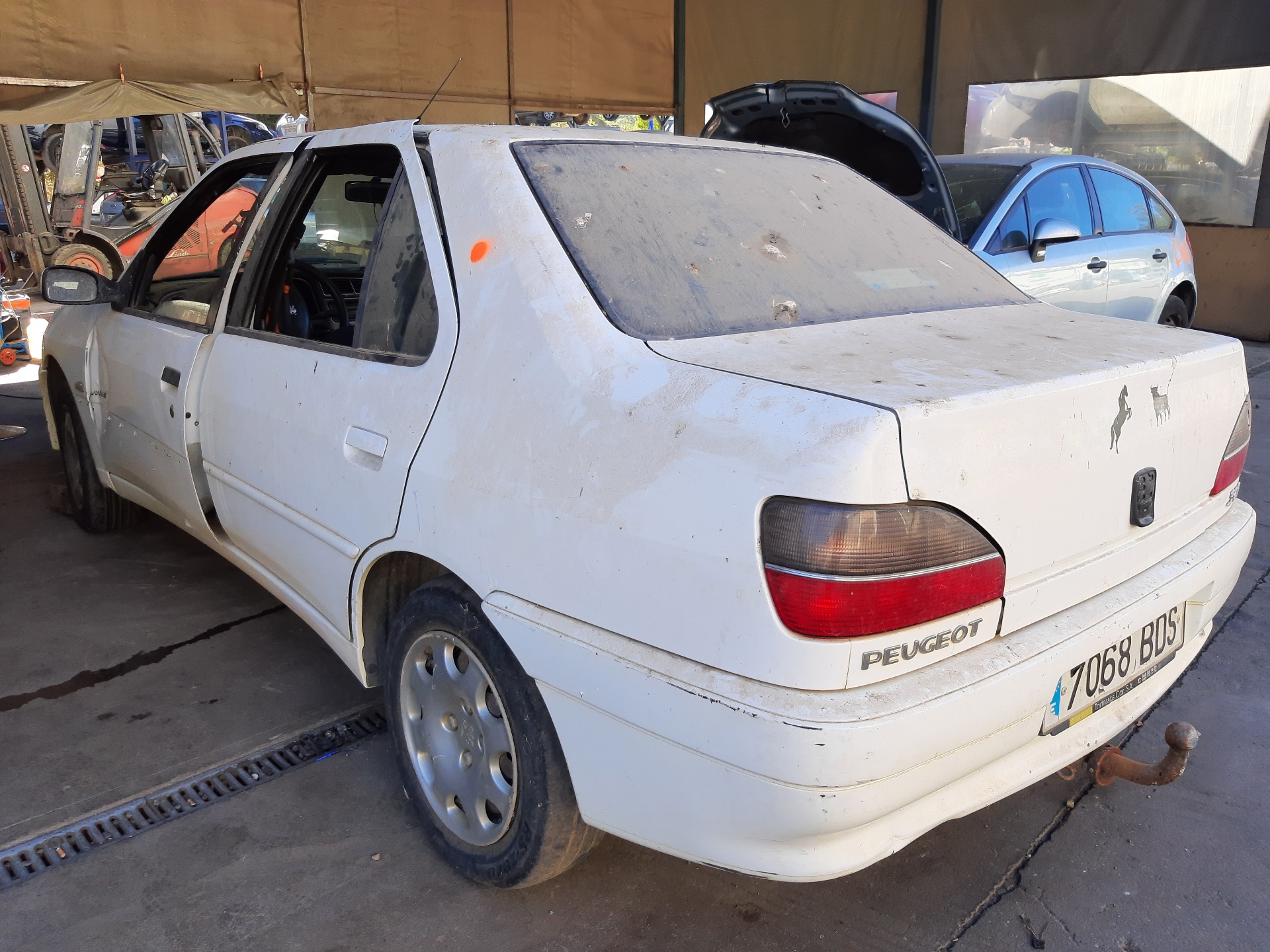 PEUGEOT 306 1 generation (1993-2002) Дроссельная заслонка 9642473280 22454262