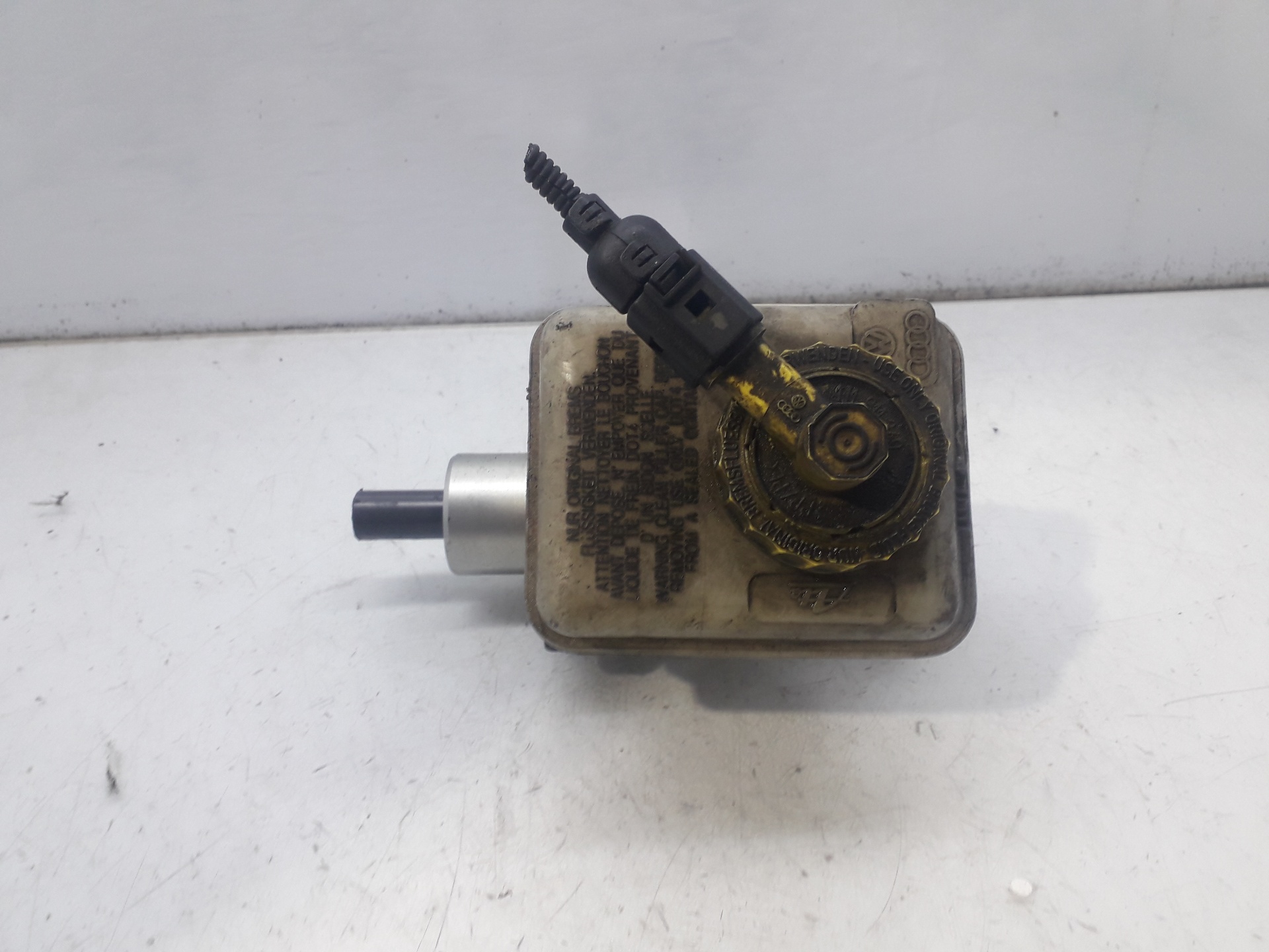 SKODA Octavia 1 generation (1996-2010) Brake Cylinder 1J1614019 22285263