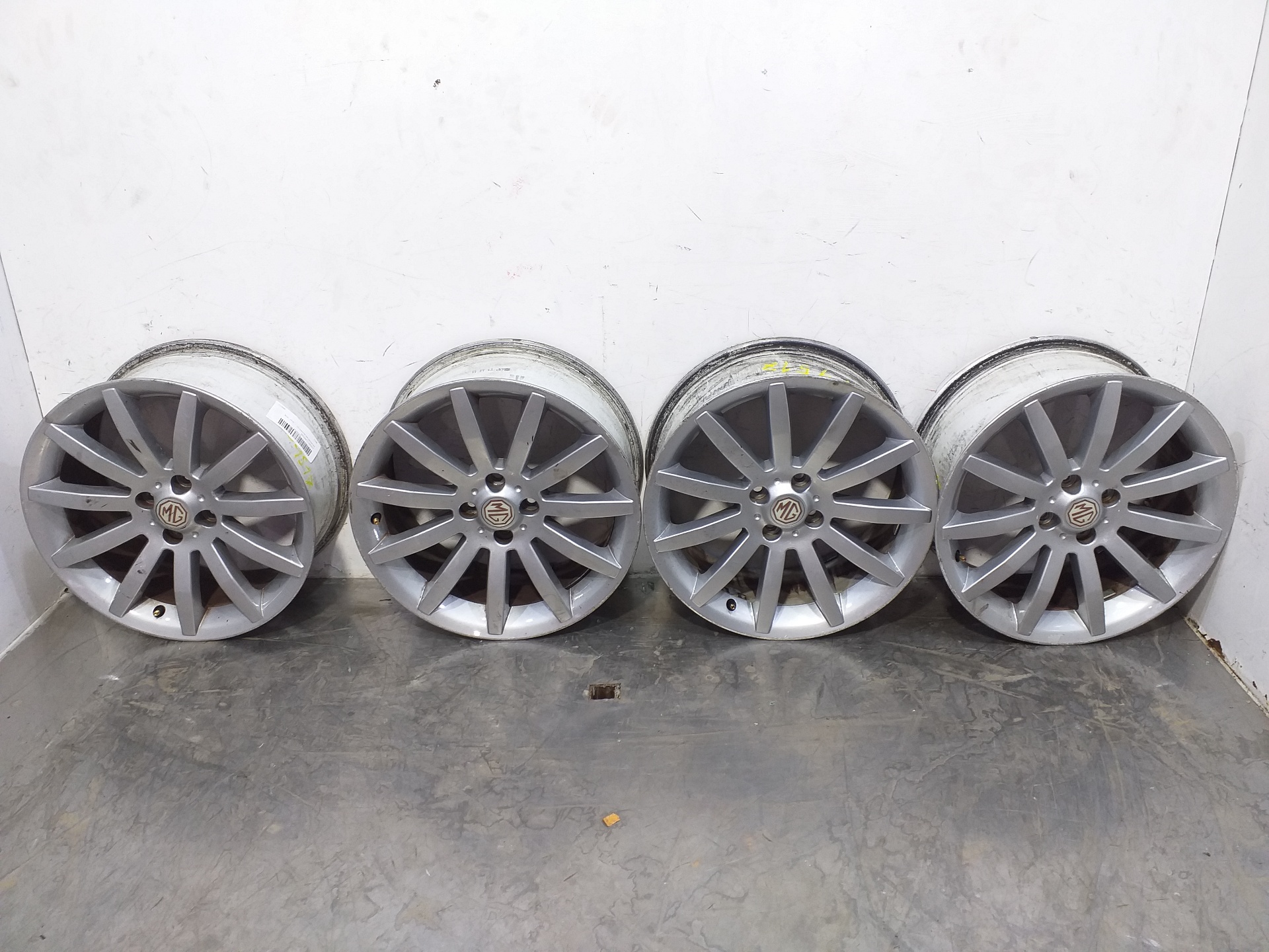 NISSAN Almera N15 (1995-2000) Wheel Set R17 25427987