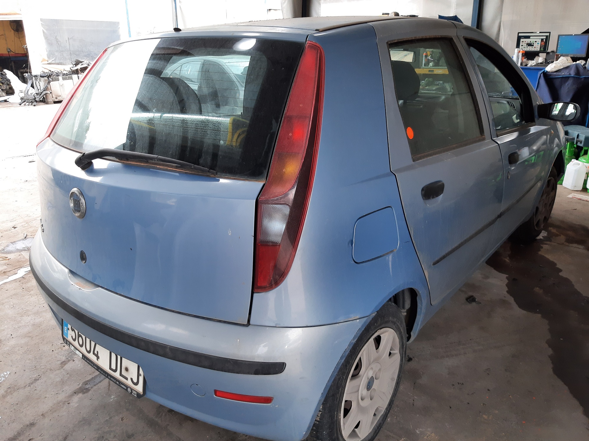 FIAT Punto 3 generation (2005-2020) Priekinių kairių durų veidrodis 0735380187 22320005