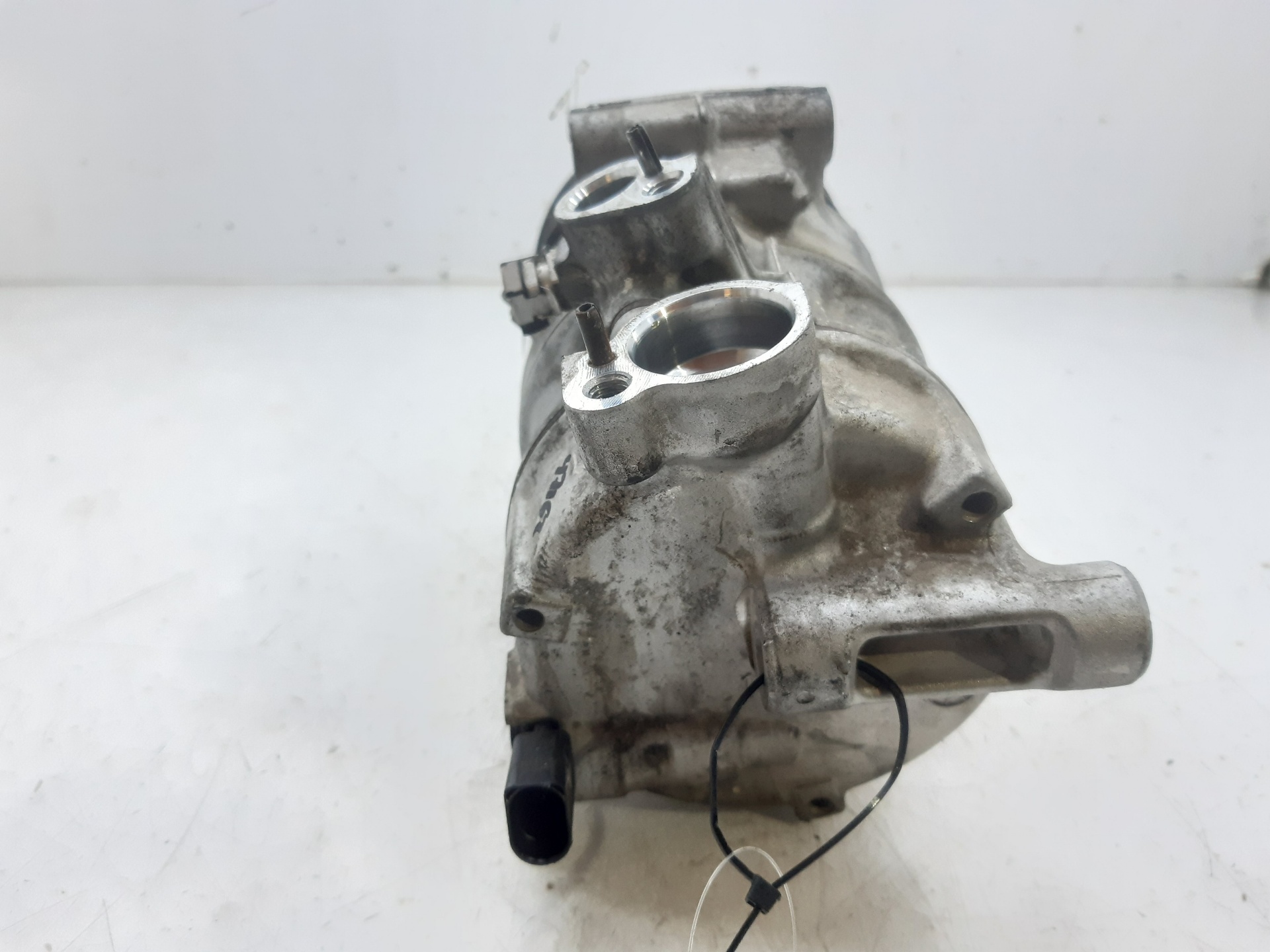 SEAT Ibiza 4 generation (2008-2017) Air Condition Pump 5Q0816803F 18735899