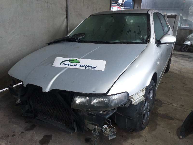 SEAT Leon 1 generation (1999-2005) EGR клапан 038131501E 18617319