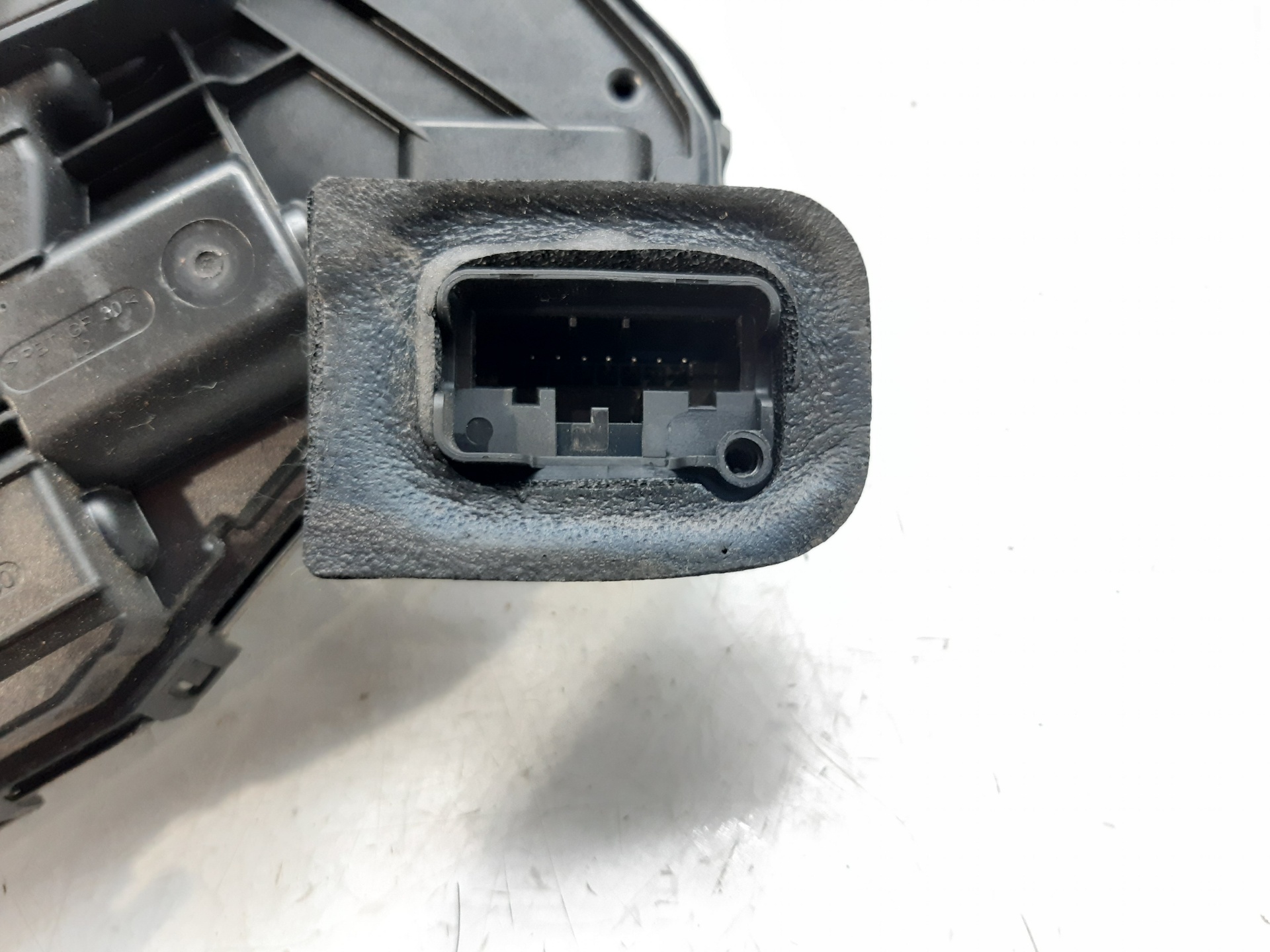 SKODA Yeti 1 generation (2009-2018) Rear Left Door Lock 5TA839015E 22322324