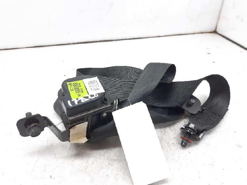 HYUNDAI Tucson 3 generation (2015-2021) Rear Left Seatbelt 898102Y200 18402614