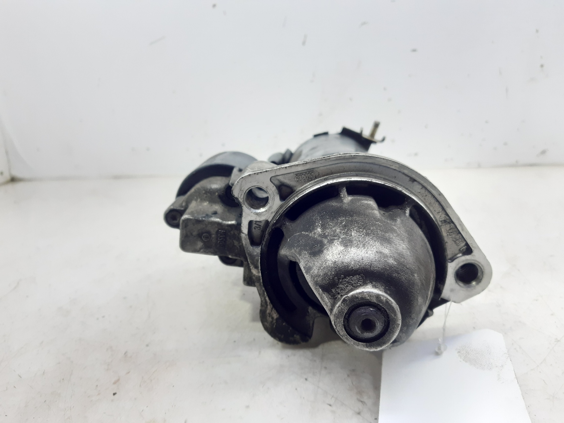 VOLKSWAGEN Passat B5 (1996-2005) Starter auto 068911024G 21246517